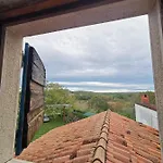 Vikendica Marein *
